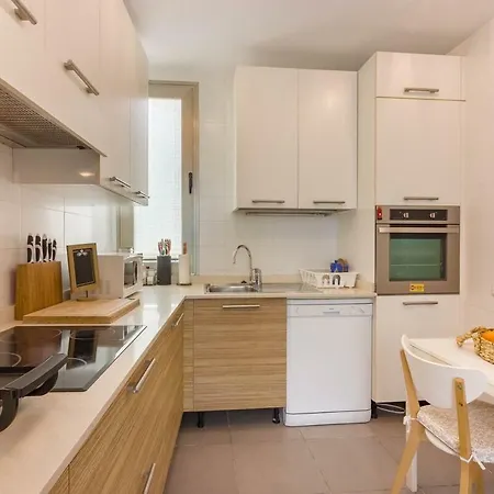 White Whale * Costa Adeje (Tenerife)