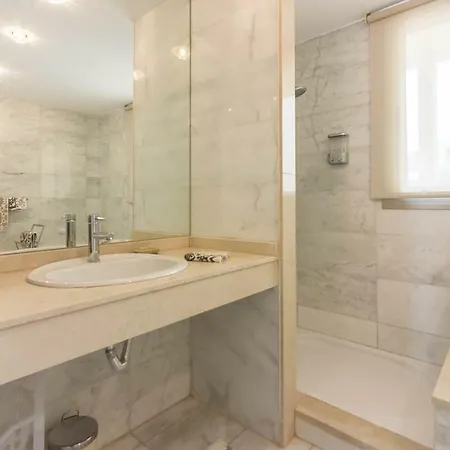 White Whale Villa *